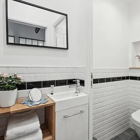 Lavie Maison I Marais & Historic & *